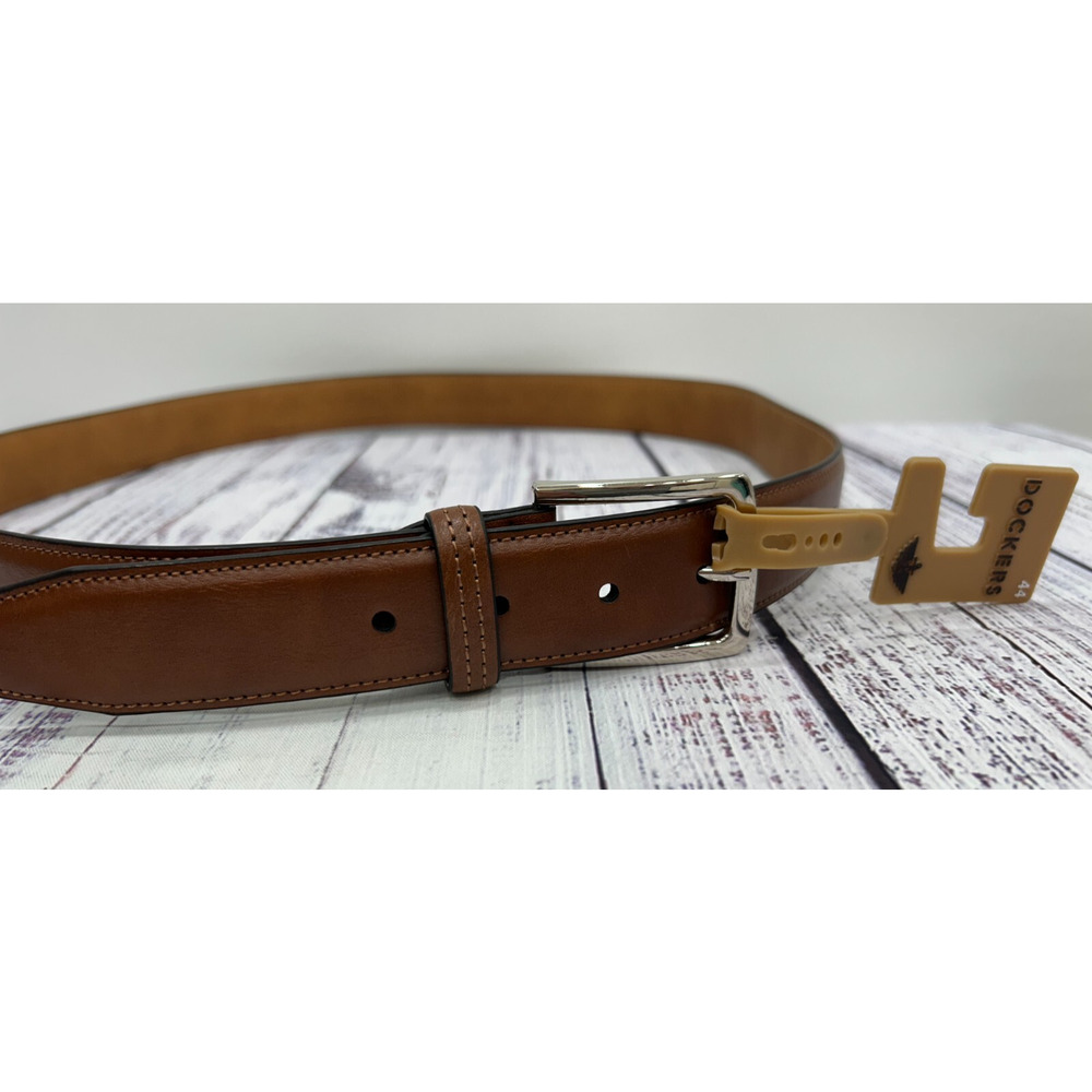 NWT Dockers Men's Tan Coated Leather Drop Edge Dress Belt Size 44